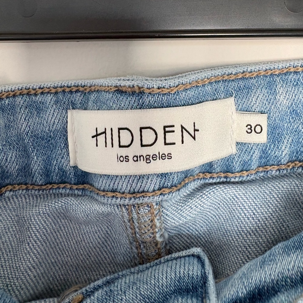 Hidden Light Wash High Rise Jeans Wide Leg Raw Hem Womens Size 10/30 - Picture 5 of 8